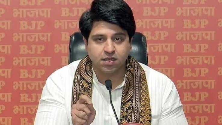 शहजाद पूनावाला ने फिर दिया बीजेपी से इस्तीफा, चिट्ठी में बताए ये दो कारण - shehzad poonawalla resigns bjp letter Pm modi nitin nabin ntc mnrd smsr - AajTak