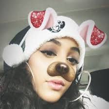 Lacey Bird (laceybird143)