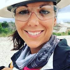 Melissa Grooms's Instagram, Twitter & Facebook