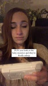 When your toddler tells same joke 100 times in a row🤣 ⭐️ Tune in for more  of Evelyn's knock knock jokes! #toddlerlife #toddlerjokes #knockknock  #knockknockjokes #momlife #comedian #momcomedy