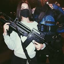 If you are looking for soft boy aesthetic anime boy pfp you've come to the right place. Pfp Girl With Gun Aesthetic Novocom Top