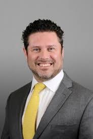 Shawn Roth's Instagram, Twitter & Facebook