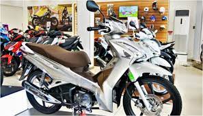 Read expert reviews, user reviews & compare with other motorcycles before you decide! Honda Future Has A Record Price Difference At The Beginning Of April Wave Alpha Yamaha Sirius Trumpet Electrodealpro