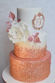 Birthday Rose Gold Cake Design Rose Gold Sequin Ombre Cake With Full Blown Sugar Rose Motif Chocolatecake 18thbirthday Ro Bolos De Aniversario De 15 Anos Bolos De Formatura Design De Bolo