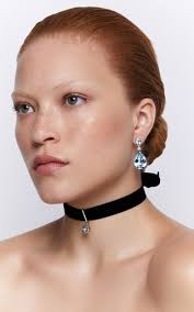 Mateo 14kt Yellow Gold Topaz Velvet Choker