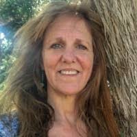 Karla Becker's Instagram, Twitter & Facebook