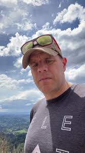 Kristine Erwin's Instagram, Twitter & Facebook