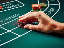 The act subjects a person caught inside a gaming house to 5,000 ringgits fine and a prison term of up to 6 months. Online Baccarat Taking Malaysia By Storm