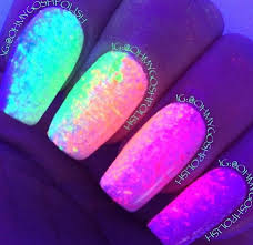 Glow In The Dark Stuff 3 Neon Nail Designs Trendy Nails Cute Acrylic Nail Designs Even if my nails are short, i like indulging in a bit of nail art.