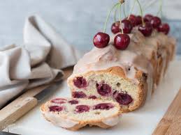 Cake Aux Cerises Moelleux Et Gourmand La Cuisine D Adeline Recette En 2020 Dessert Moelleux Alimentation