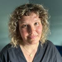 Sonja Thomsen's Instagram, Twitter & Facebook