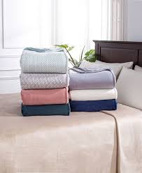 Shop for king size blanket at bed bath & beyond. Berkshire Classic Velvety Plush Twin Blanket Reviews Blankets Throws Bed Bath Macy S