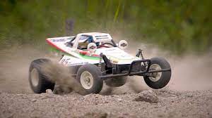 In this video we pay homage to in my opinion the most iconic tamiya car of all time, the gorgeous grasshopper. Tamiya The Grasshopper Hops On Sand Youtube