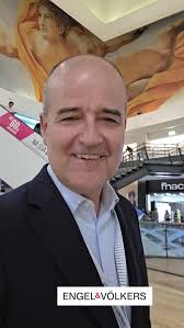 Tá chegando... No dia 22 de setembro acontecerá o MB Summit Belo Horizonte.  A Danielle Azevedo estará conosco no evento feito de corretor para  corretor. Já garantiu a sua inscrição? Ainda não?