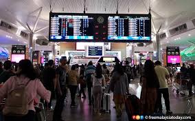 Spouses of malaysian nationals who have long term social visit visa under spouse pass; Country S Economy Image At Stake In Mm2h Freeze Say Consultants Free Malaysia Today Fmt