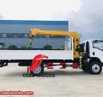 Buy Isuzu 700P 4x4 5ton cargo truck with crane,Chinese Isuzu ...