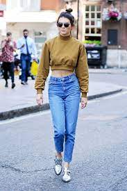 800 x 1100 jpeg 90kb. Kendall Jenner Rocks An Awesome Mom Jeans Look Kendall Jenner Street Style Street Style Outfit Kendall Style