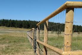 Gallery featuring images of 28 split rail fence ideas for residential homes, a selection of beautiful, rustic fences that don't cost a fortune. Farm Ranch And Garden Fence Gallery Mild Fence