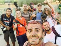 عباس يمنع مسيرة للاسرى الخميس ويسمح بمهرجان الألوان الجمعة