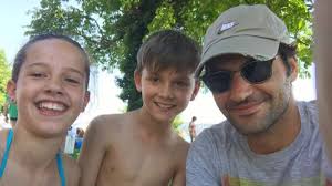 The federer family is so good at twinning, not only did roger have two sets of identical twins, his niece and nephew are also fraternal twins and his grandmother was a twin herself. Roger Federer Relaxes With His Family At A Zurich Lake