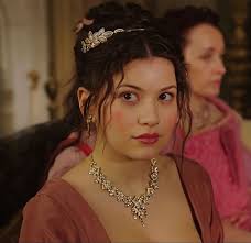 Lola Tash as Natalia