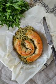 Beurek Au Fromage Et Aux Herbes Recette Repas Vegetarien Recettes D Amuse Gueules Beurek