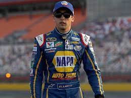 This diecast car features the 2016 nascar sunoco rookie of the year logo on the roof. Elliott Earns 2016 Sprint Cup Rookie Of The Year Honors Accesswdun Com