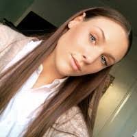 Jane Albert's Instagram, Twitter & Facebook