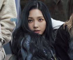 The best gifs for aespa karina. Knetz Talks About How Beautiful Aespa Karina Must Be In Person
