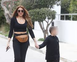 Η αγγελική ηλιάδη παραχώρησε συνέντευξη στην εκπομπή πάμε δανάη, όπου μεταξύ άλλων μίλησε για το σοβαρό πρόβλημα που πέρασε με την υγεία της . Aggelikh Hliadh Oi Boltes Me Ton Mikro Ths Gio Fwtografies Znews