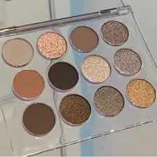 CLY AMS Nude Neutral Eyeshadow Palette, 12-Color Transparent Makeup  Palette, Pearlescent Matte Glitter Eyeshadow Palette, Easy Fit, Travel Size  For Beginners In Makeup : Amazon.co.uk: Beauty