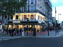 Bienvenue Dans Votre Restaurant Mcdonald S Paris Leon Blum