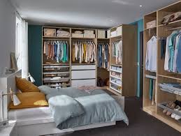 Des portes de placard au style contemporain et actuel, aux finitions soignées. Rangement Sur Mesure Castorama Venus Et Judes