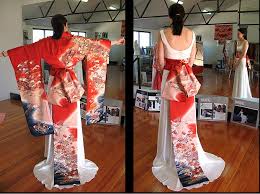 The Kimono In A Modern World Japanese Wedding Dress Kimono Fashion Wedding Kimono