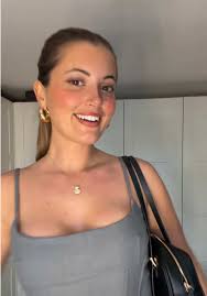 Help Me Pick an Outfit at White Fox Boutique! Use Code KYRAMAETT for  Discounts!