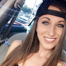 Lindsey Walters's Instagram, Twitter & Facebook