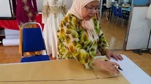 Cara membuat pola kurung kedah tradisional. Teknik Membuat Sepasang Kurung Kedah Part 1 Youtube