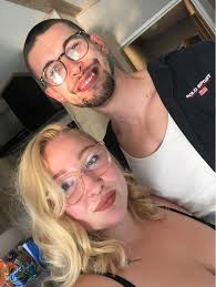 I buried a gyroid fragment yesterday why is it steaming never seen it do  this before 🤣🤣🤣