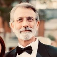 With a wealth of experience spanning nearly 38 years, Doug Riddle has  chosen Huntington National Bank to round out an already illustrious career  in banking.