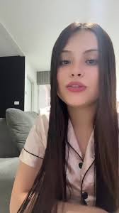 Prueba de cremita mágica para blanquear la piel