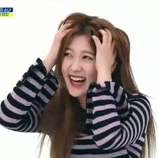 Image Shared By Neozoned Find Images And Videos About Cute Smile And Lq On We Heart It The App To Get Lost In Kpop Girls Meme Faces Korean Girl Groups