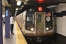Bagi yang membawa kereta, di sebelah pintu sempadan thailand sudah tidak perlu turun dan memakir kereta untuk urusan imigresen. Stasiun Kereta Api Wikipedia Bahasa Indonesia Ensiklopedia Bebas
