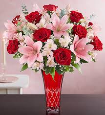 103 3 roses vase flowers. Key To My Heart Bouquet Beautiful Valentine S Day Flowers In Lafayette In Blooms Petals Fresh Flowers Event Concepts