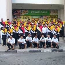 Nach dem zweiten weltkrieg wurden mehr mädchen aufgenommen, und 1953 erklärte das darulaman magazine: Sahc Band On Twitter The Sultan Abdul Hamid College Marching Show Band S Status Has Been Upgraded To Sultan Abdul Hamid College Wind Orchestra