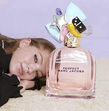 O perfume estará disponível a partir de 30 de julho de 2020, inicialmente somente no site oficial de marc jacobs. Perfect Marc Jacobs Eau De Parfum New Exclusive Fragrance July 2020