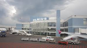 Für lufthansa, condor und alle anderen airlines. Bild Airport Vilnius Zu Vilnius Wilna In Vilnius Wilna