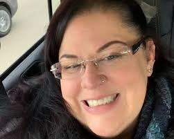 Corina Morris's Instagram, Twitter & Facebook