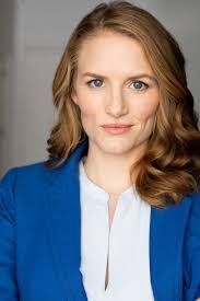 Erin Lovelace's Instagram, Twitter & Facebook