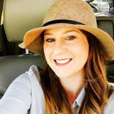 Ashley Reese (ashleyreese84)