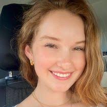 Claudia Mcdonnell's Instagram, Twitter & Facebook